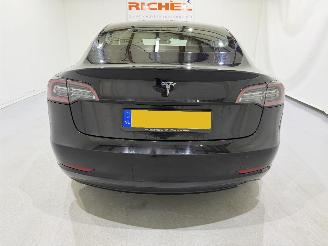 Tesla Model 3 Standard RWD Plus 239kW picture 5
