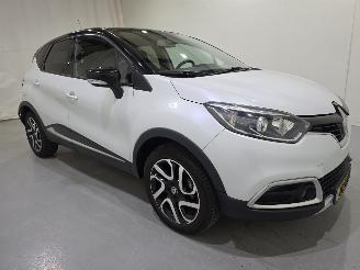 Schadeauto Renault Captur 1.2 TCe Dynamique Cruise Trekhaak 87Kw Bjr.2017 2017/1