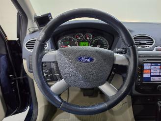 Ford Focus Wagon 1.6-16V Futura AUT 75Kw picture 21