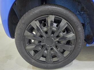 Peugeot 107 1.0-12V XR 3.Drs Bjr.2009 picture 22