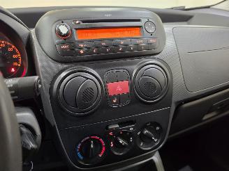 Peugeot Bipper 1.4i 54kW Schuifdeuren Bjr.2010 picture 28