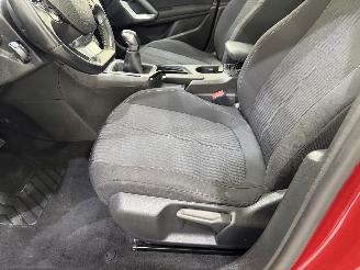 Peugeot 308 HB 1.2 PureTech Blue Lease Executive picture 9