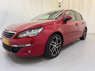 Peugeot 308 HB 1.2 PureTech Blue Lease Executive picture 14