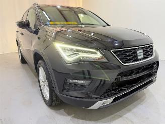 Vaurioauto  passenger cars Seat Ateca 1.5 TSI Style Business Intense Aut7 2019/10