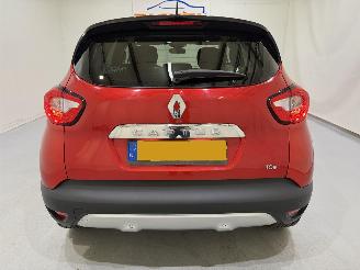 Renault Captur 0.9 TCe Helly Hansen NAP picture 5