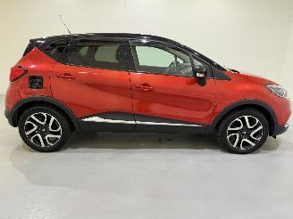 Renault Captur 0.9 TCe Helly Hansen NAP picture 25