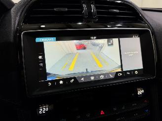 Jaguar F-Pace 2.0d Turbo Portfolio AWD Aut. picture 26