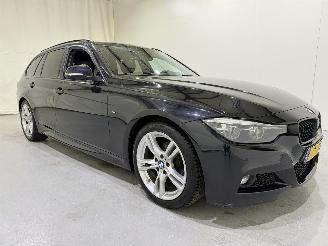 Damaged car BMW 3-serie Touring 318i M Sport Aut8 2019/7