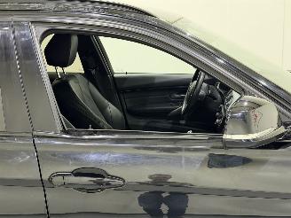 BMW 3-serie Touring 318i M Sport Aut8 picture 13