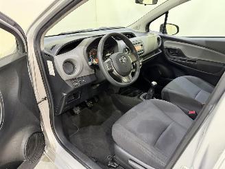 Toyota Yaris HB 1.0 VVt-i Aspiration picture 31