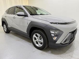 damaged passenger cars Hyundai Kona 1.6 GDI HEV Techno 104kW 2023/10