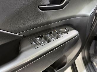 Hyundai Kona 1.6 GDI HEV Techno 104kW picture 36