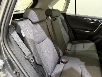 Toyota Rav-4 2.5 VVT-i HEV First Edition picture 33