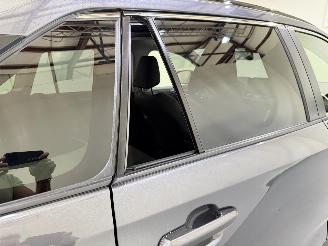 Toyota Rav-4 2.5 VVT-i HEV First Edition picture 31
