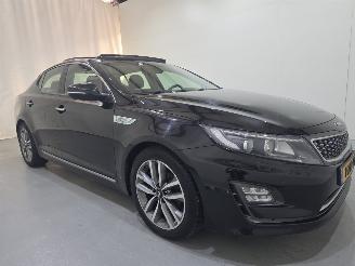 Schadeauto Kia Optima 2.0 CVVT Hybrid ExecutiveLine 110Kw Pano AUT 2014/12