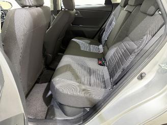Toyota Auris HB 1.8 Hybrid Comfort Dynamic picture 30