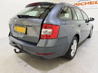 Skoda Octavia Combi 1.5 TSI Style Aut7 picture 6