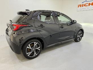 Toyota Yaris HB 1.5 Hybrid Iconic picture 24