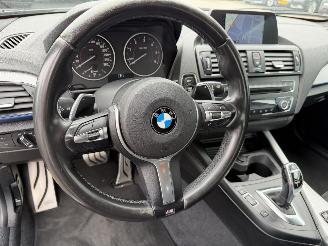 BMW 1-serie 125d High Executive M Aut8 picture 8