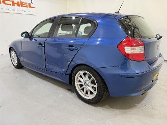 BMW 1-serie HB 118i Executive picture 41