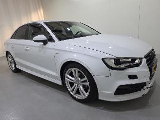 krockskadad bil auto Audi A3 LIMOUSINE1.4 TFSI Ambition Pro Line S 110Kw 2014/12