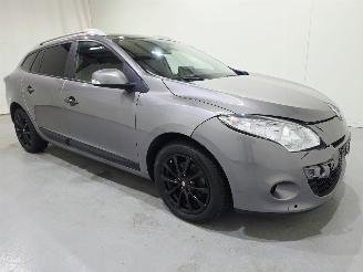 skadebil auto Renault Mégane Grandtour 1.4 TCe Expression 96Kw 2010/2