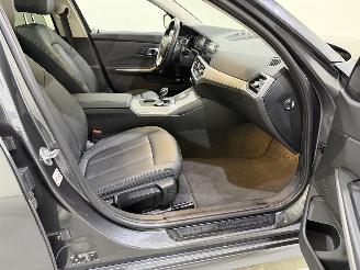 BMW 3-serie Touring 330e Advantage Aut picture 39
