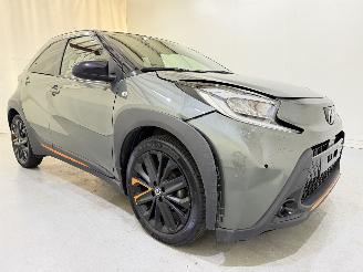 skadebil auto Toyota Aygo X 1.0 VVT-i Limited 2022/9