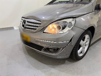 Mercedes B-klasse 170 Automaat NAP picture 13