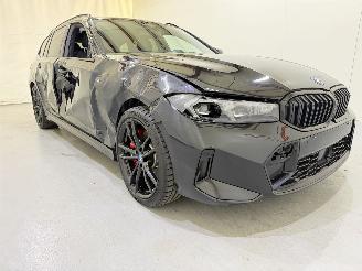 Damaged car BMW 3-serie Touring 330e xDrive M Sport PHEV 2023/9