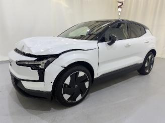Volvo EX30 Single Extended Range Ultra 200kW picture 17