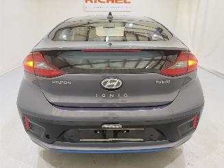 Hyundai Ioniq 1.6 GDI HEV Aut. Navi/Clima picture 5