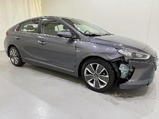 Hyundai Ioniq 1.6 GDI HEV Aut. Navi/Clima picture 42