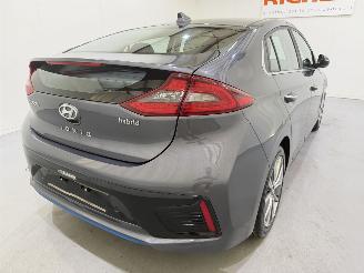 Hyundai Ioniq 1.6 GDI HEV Aut. Navi/Clima picture 18