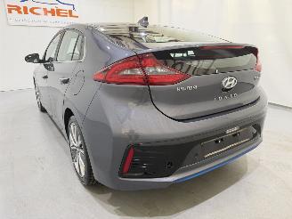 Hyundai Ioniq 1.6 GDI HEV Aut. Navi/Clima picture 21