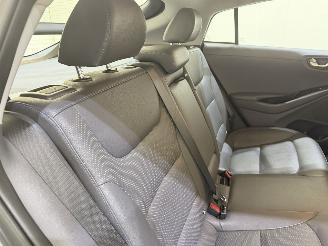 Hyundai Ioniq 1.6 GDI HEV Aut. Navi/Clima picture 24