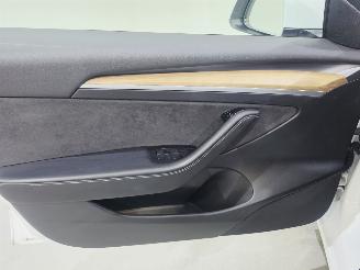 Tesla Model 3 Long Range AWD 78KwH Bjr.2021 picture 19