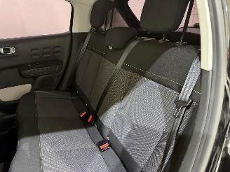 Citroën C3 1.2 PureTech Shine Navi picture 37