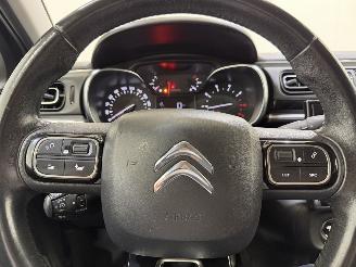 Citroën C3 1.2 PureTech Shine Navi picture 21