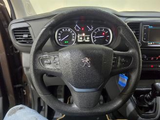 Peugeot Expert 231L 2.0 BlueHDI 120 DC Pro Navi picture 16