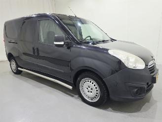 skadebil bedrijf Opel Combo 1.6 CDTi L2H1 Edition 77Kw Bjr.2018 2018/4