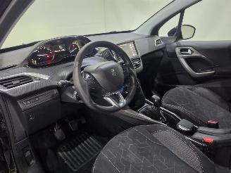 Peugeot 2008 1.2 PureTech Blue Lion 81Kw Bjr.2017 picture 7