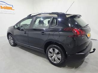 Peugeot 2008 1.2 PureTech Blue Lion 81Kw Bjr.2017 picture 9