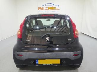 Peugeot 107 1.0-12V Blue Lease 5Drs 50Kw picture 5