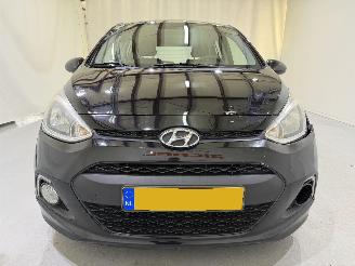 Hyundai I-10 1.0 Blue i-Motion Comfort Plus picture 2