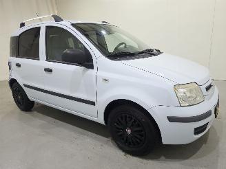 krockskadad bil auto Fiat Panda 1.2 Edizione Cool 5.Drs 2010/1