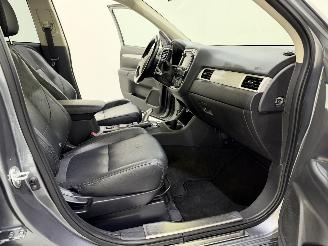 Mitsubishi Outlander 2.0 PHEV Instyle 4WD Leer picture 30