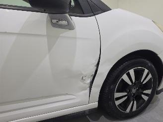 Citroën DS3 1.6 So Chic in White 88Kw picture 9