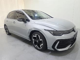 Damaged car Volkswagen Golf VIII 1.5 eTSI R/Line Pano DSG MHEV 110kw 2026/5