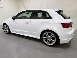Audi A3 1.2 TFSI Ambition Pro Line S picture 4